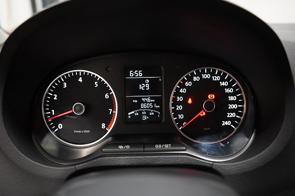 Volkswagen Polo 11 of 19