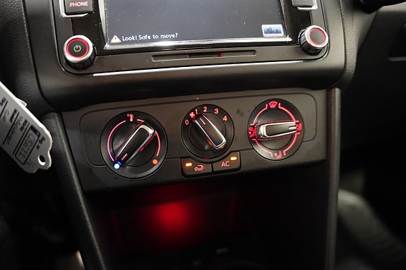 Volkswagen Polo 13 of 19