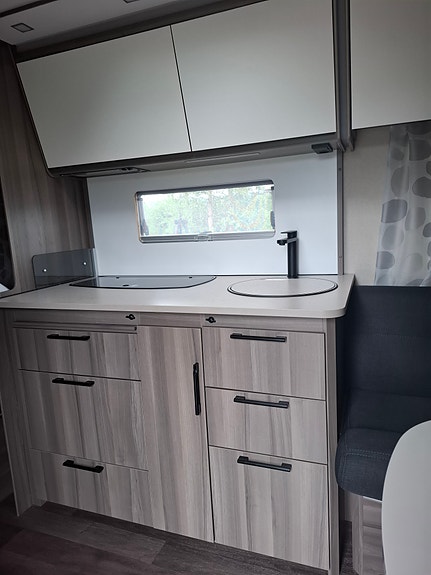 KABE Estate 600 TDL KS 5 of 9