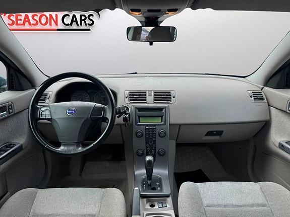 Volvo V50 7 of 12