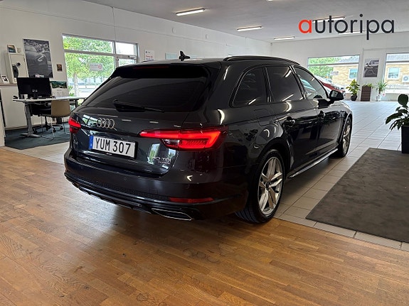 Audi A4 5 of 5