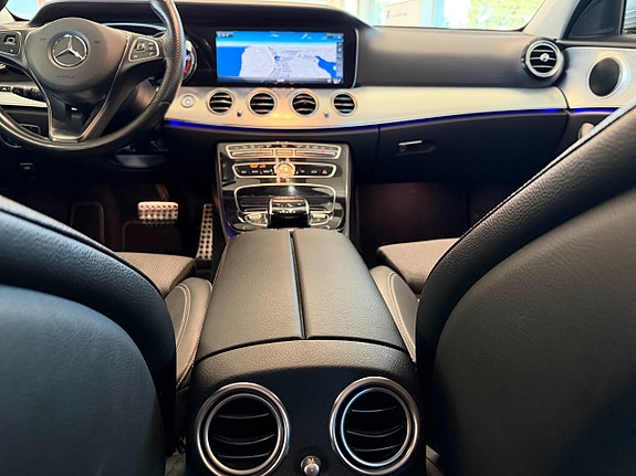 Mercedes-Benz E220 d 12 of 19