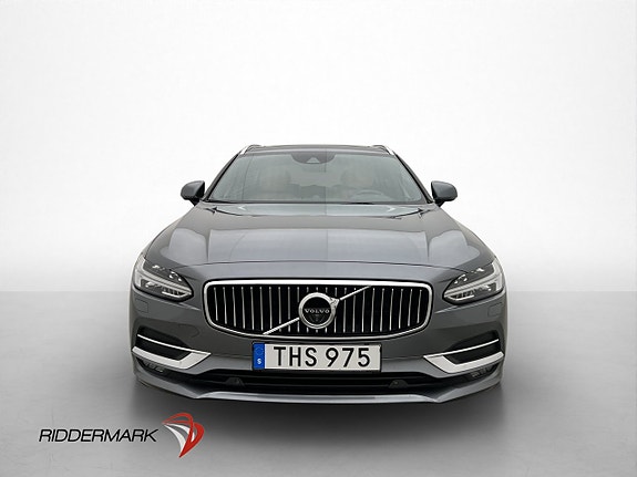 Volvo V90 2 of 5