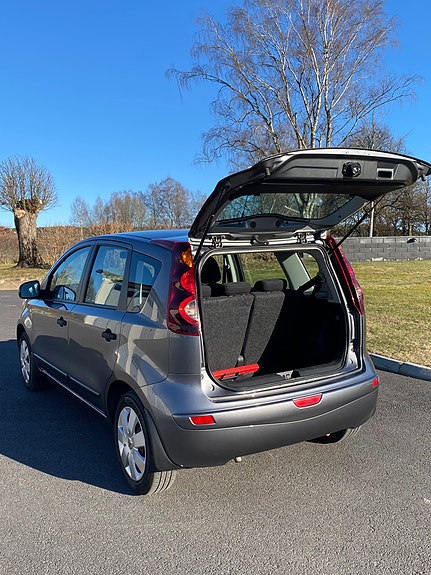 Nissan Note 4 of 5