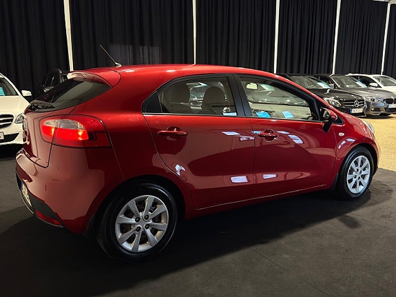 Kia Rio 3 of 5