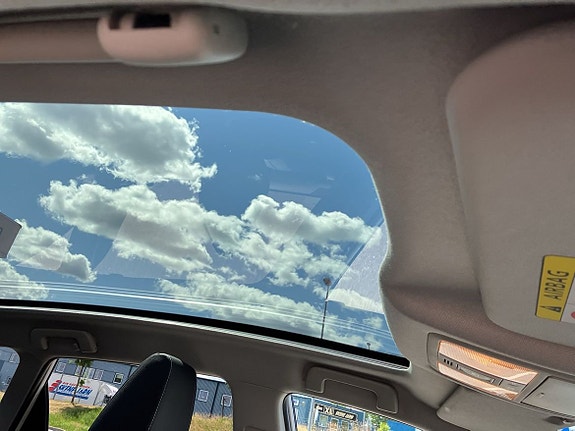 Toyota Auris 9 of 13