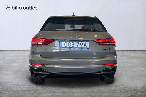 Audi Q3 5 of 5