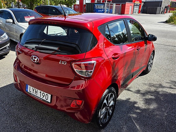 Hyundai i10 5 of 5