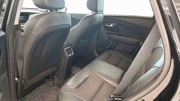 Kia Niro 9 of 19