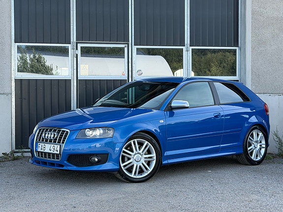 Audi S3 3 of 5