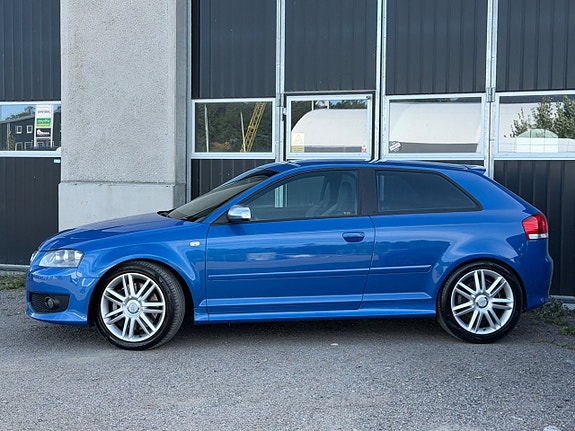 Audi S3 2 of 5
