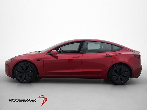 Tesla Model 3 5 of 5