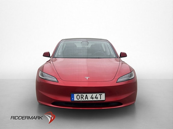 Tesla Model 3 3 of 5
