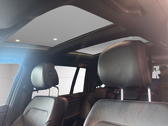 Mercedes-Benz GLS350 d 13 of 26