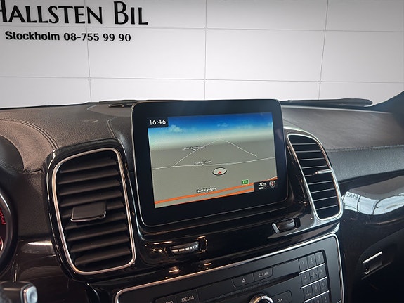 Mercedes-Benz GLS350 d 15 of 26