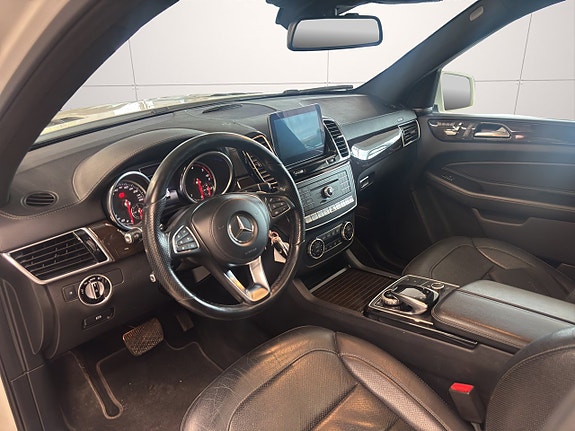 Mercedes-Benz GLS350 d 8 of 26