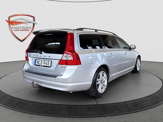 Volvo V70 5 of 5