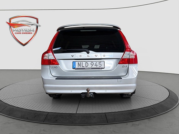 Volvo V70 6 of 22