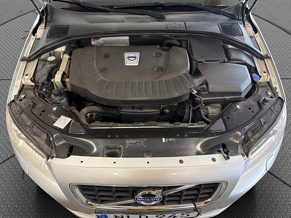 Volvo V70 20 of 22