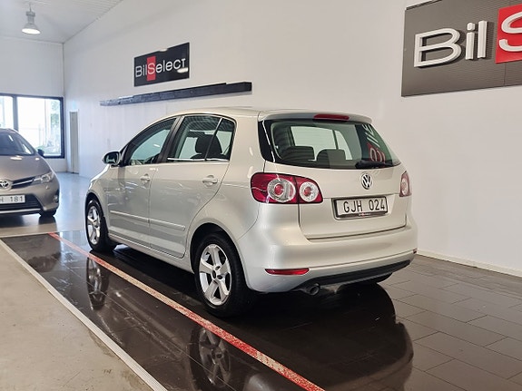 Volkswagen Golf Plus 15 of 23