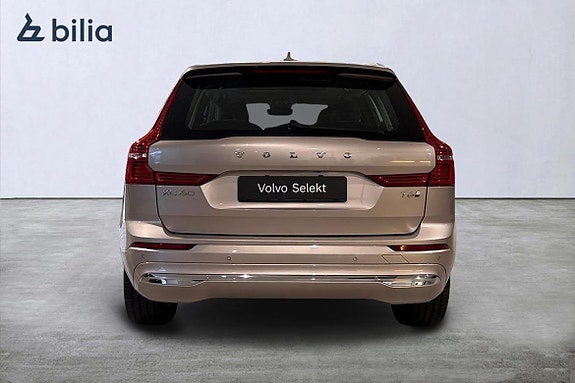 Volvo XC60 5 of 30