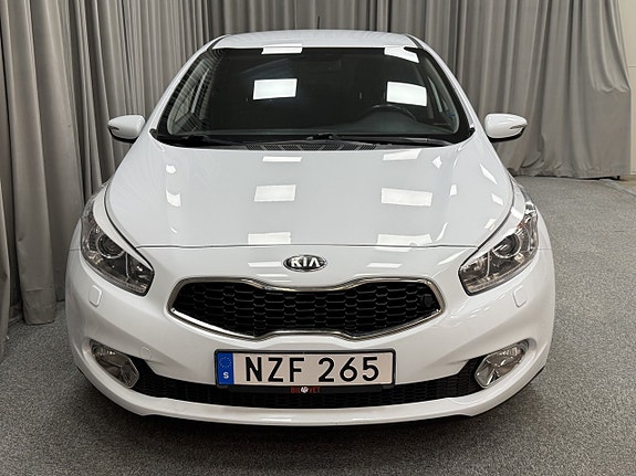 Kia Ceed 5 of 5