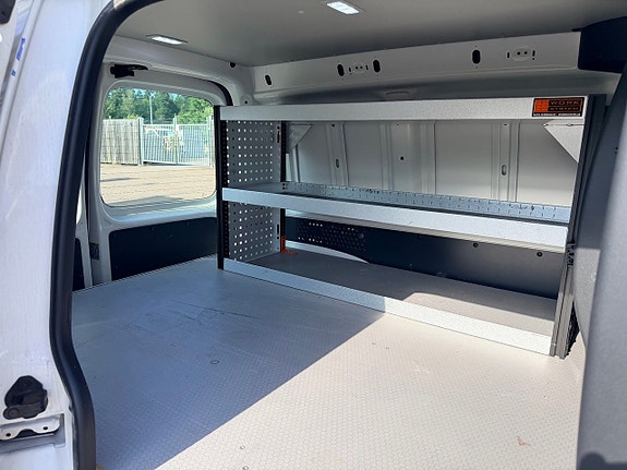 Volkswagen Caddy 17 of 17