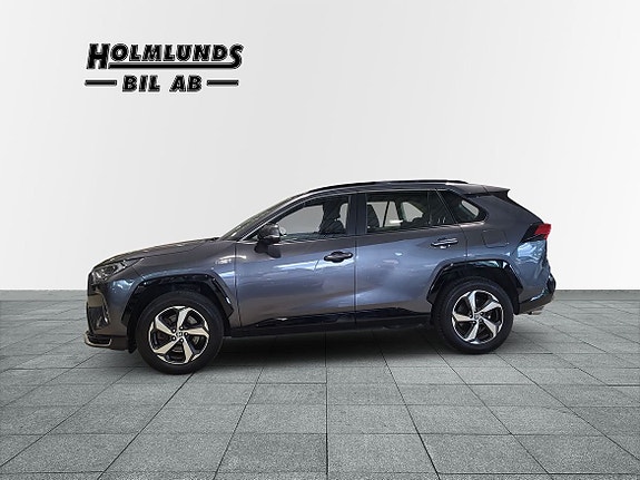 Toyota RAV4 3 of 5