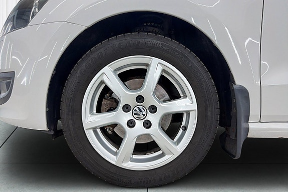 Volkswagen Polo 3 of 5