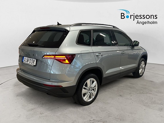 Skoda Karoq 3 of 5