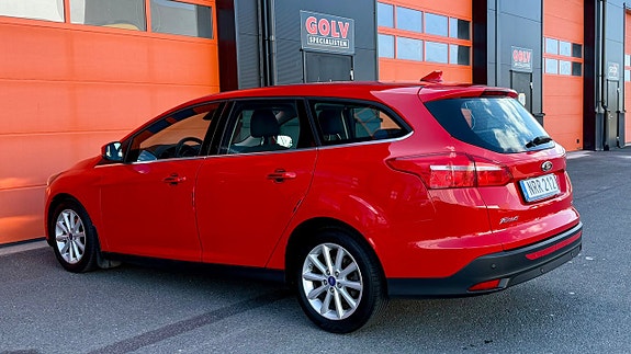 Ford Focus 8 of 17