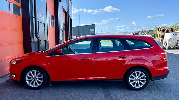 Ford Focus 10 of 17