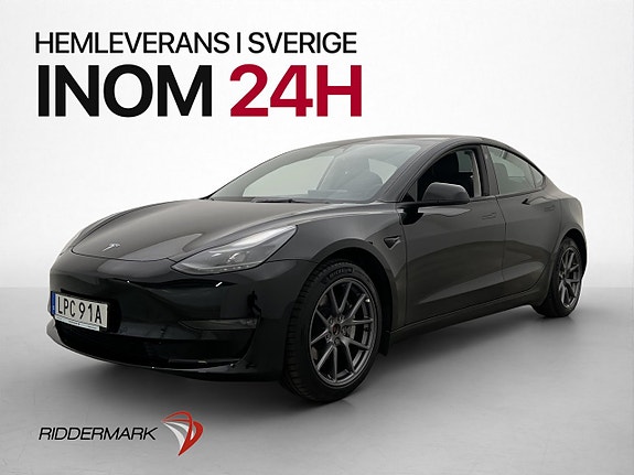 Tesla Model 3 4 of 5