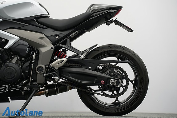 Triumph Daytona 660 *Black Widow Helsystem, Quickshifter 15 of 27