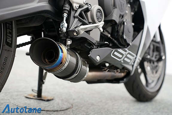 Triumph Daytona 660 *Black Widow Helsystem, Quickshifter 25 of 27
