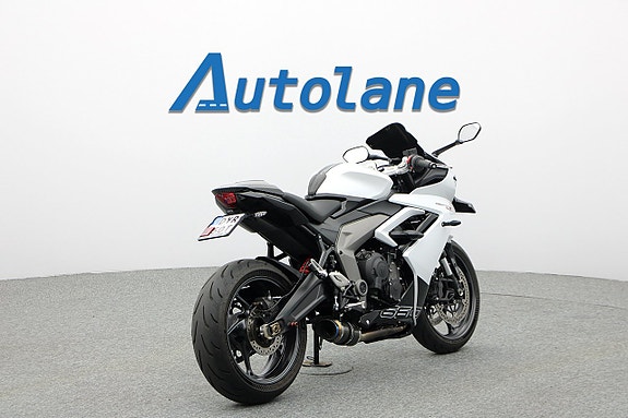 Triumph Daytona 660 *Black Widow Helsystem, Quickshifter 5 of 27