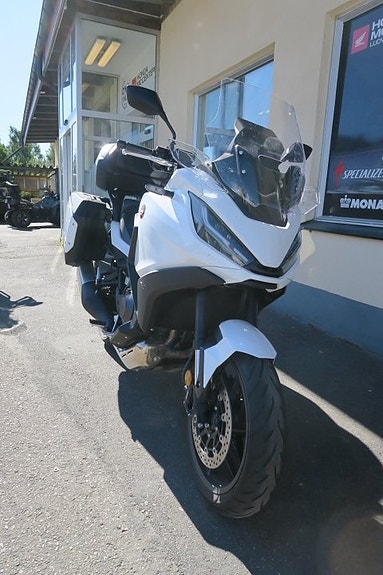 Honda NT1100 #Lågmilare# Garanti till 2030 1100A 1.1 Euro 5 2 of 6