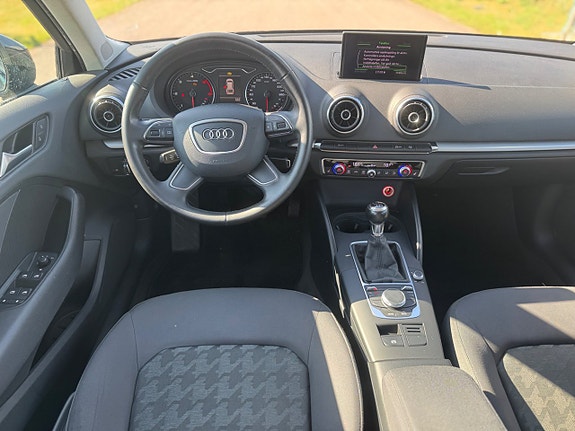 Audi A3 8 of 9