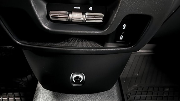 Mercedes-Benz Vito 119 18 of 26
