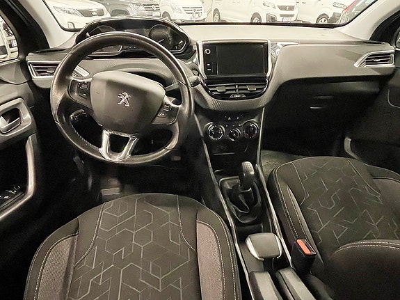 Peugeot 2008 6 of 7