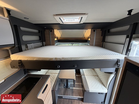 Knaus R15 19 of 19