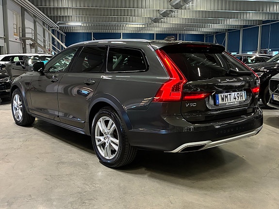Volvo V90 Cross Country 5 of 5