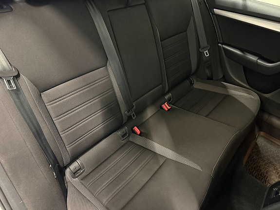 Skoda Octavia 10 of 19