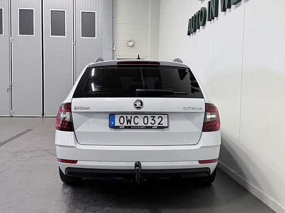 Skoda Octavia 18 of 19