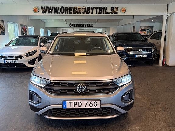 Volkswagen T-Roc 22 of 22