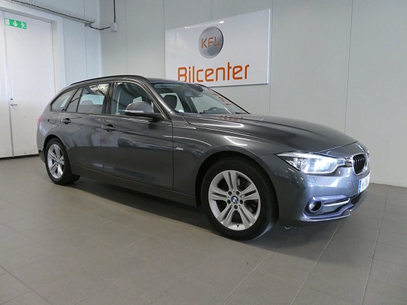 BMW 318d 4 of 5