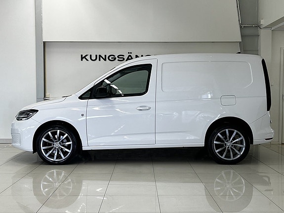 Volkswagen Cargo 4 of 5