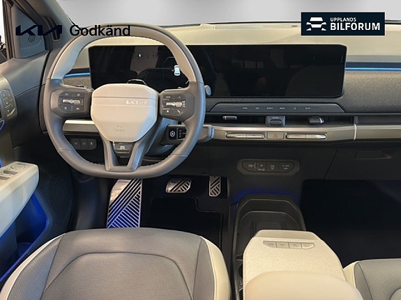 Kia EV3 7 of 17