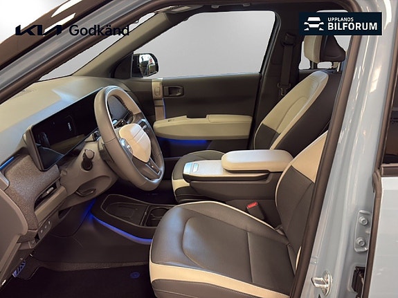 Kia EV3 8 of 17