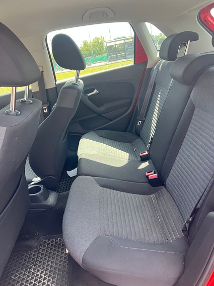 Volkswagen Polo 8 of 14